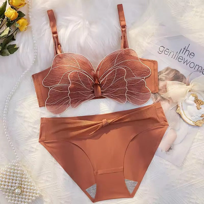Lace 3/4 Cup Gather Push-Up Bra